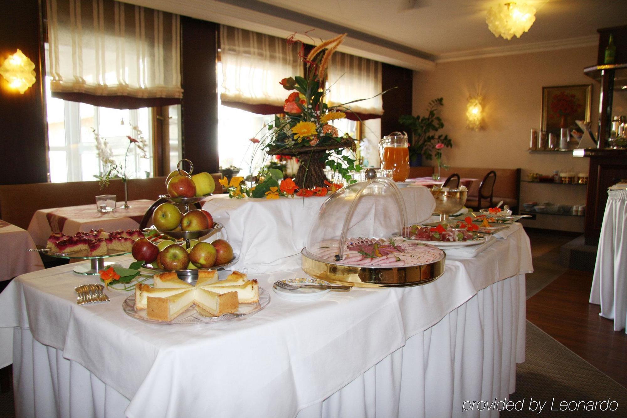 Hotel Am Heideloffplatz Nürnberg Restaurang bild